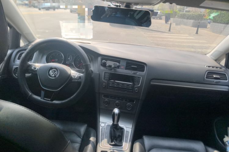 Used Volkswagen Golf 2014 1.4TSI Automatic Luxury Model