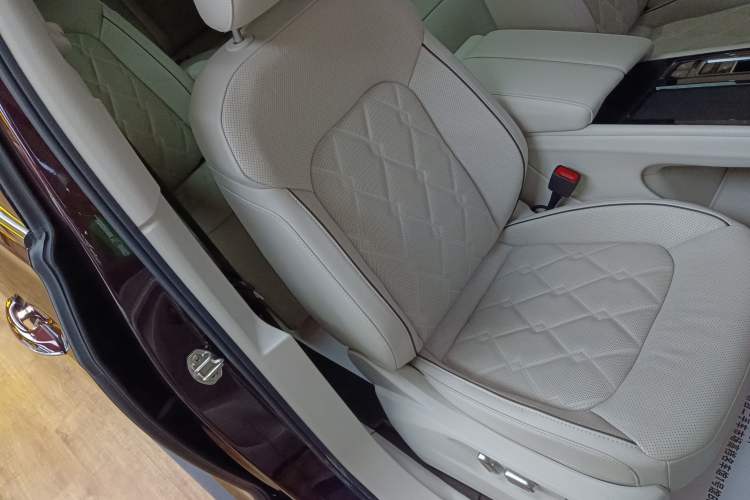 Used Volkswagen Viloran 2022 380TSI Prestige Edition