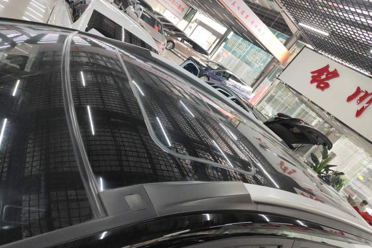 Used Haval M6 2021 PLUS 1.5T DCT Luxury Smart Connectivity Model Roof