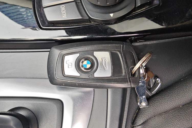Used BMW 3 Series 2017 318Li Fashion Model