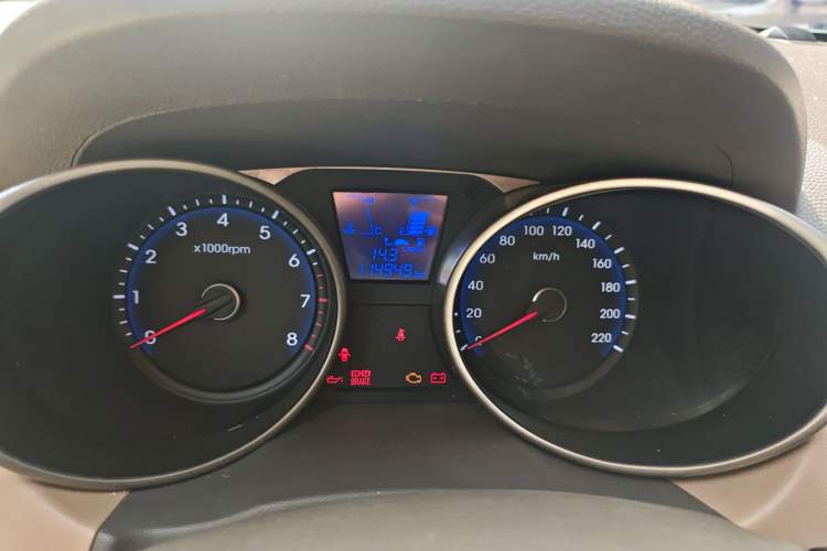 Used Hyundai ix35 2012 2.0L Manual Two-Wheel Drive New Edition GL