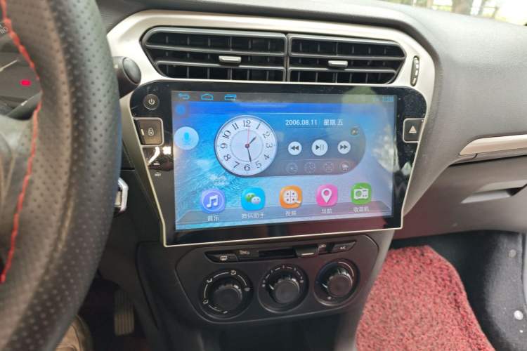 Used Peugeot 301 2016 1.6L Automatic Comfort Edition Audio And AC Panel