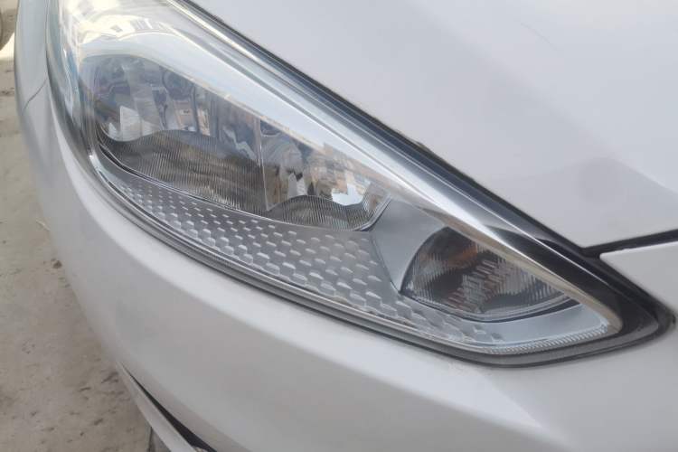 Used Ford Focus 2015 Sedan 1.6L Automatic Trend Model