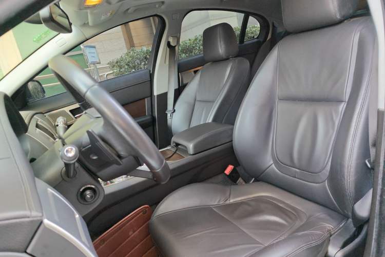 Used Jaguar XF 2014 XF 2.0T Prestige Edition
