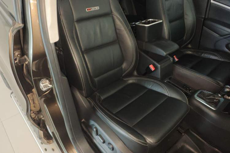 Used Volkswagen Tiguan L 2015 1.8TSI Automatic Two-Wheel Drive Comfort Edition
