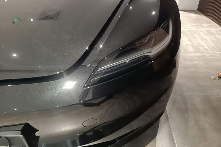 Used Tesla Model 3 2025 Model Revised Long-Range Rear-Wheel-Drive Version
