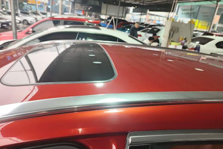 Used Volvo V60 2014 Restyled T5 Zhiya Edition
