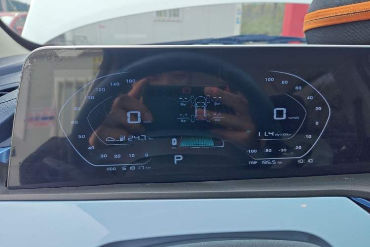 Used CHANGAN Benni E-Star 2022 Qingxin Edition Colorful Model Lithium Iron Phosphate