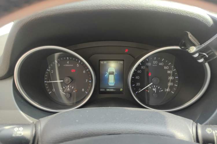 Used Haval H6 Coupe 2015 Blue Label 2.0T Automatic Two-Wheel Drive Elite Model