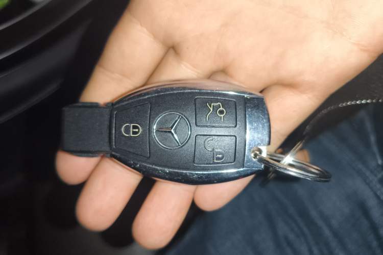 Used Mercedes-Benz GLC 2018 GLC 260 4MATIC Luxury Model