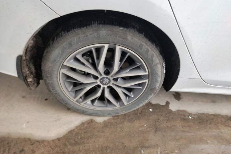 Used BYD Qin PLUS 2024 Honor Edition EV 510KM Beyond Model
