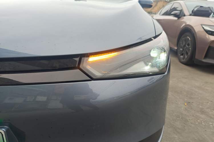 Used XPeng P5 2024 500 Plus Edition Left Front Headlight