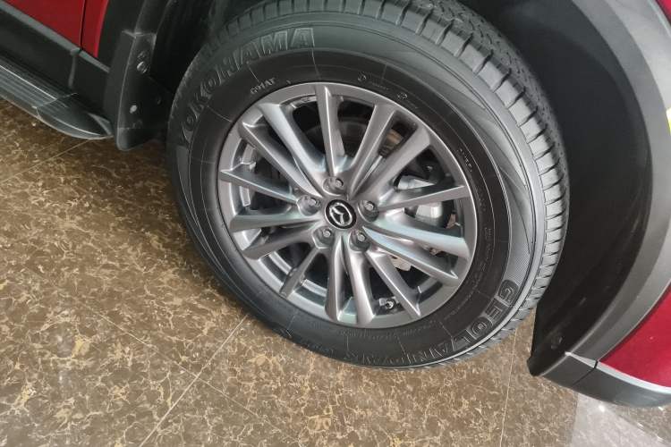 Used Mazda CX-5 2017 2.0L Automatic 4x4 Smart Enjoyment Version China V Standard Right Front Wheel Hub