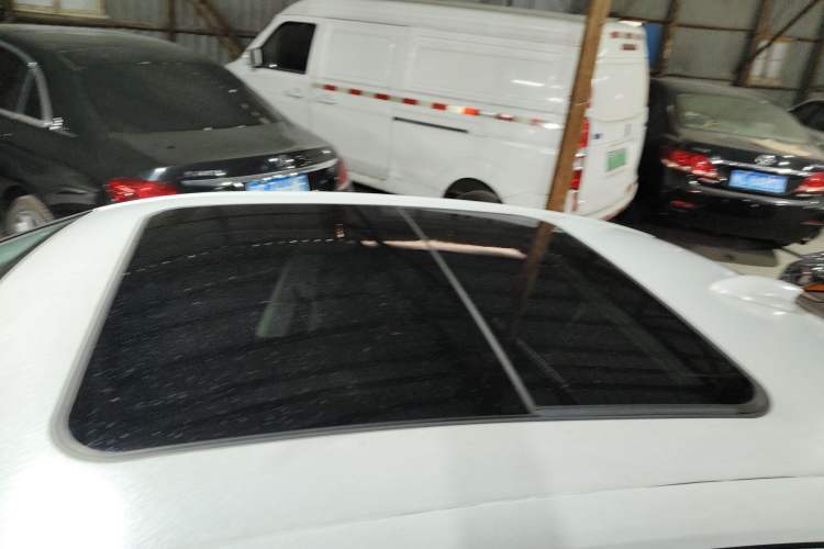 Used Hongqi H5 2023 2.0T Automatic Smart Connect Flagship Edition
