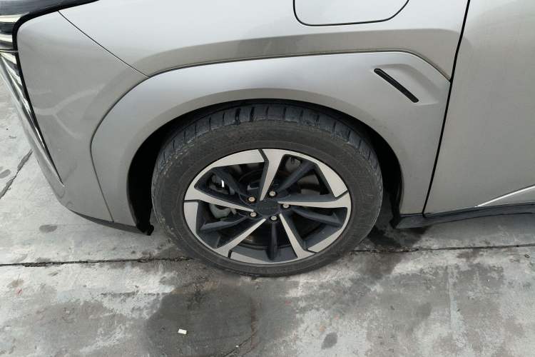 Used AION Y 2023 Younger Star Edition