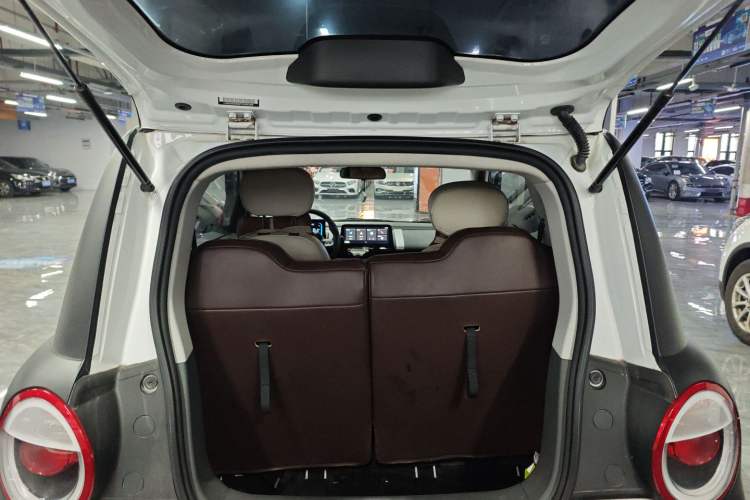 Used CHANGAN NEVO Lumin 2022 210km Sweet Edition Trunk