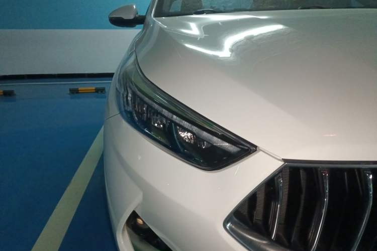 Used Kia K3 2020 1.5L CVT Smart Connect Edition Right Front Headlight