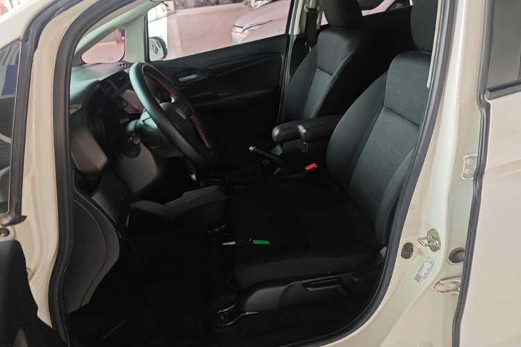 Used Honda Fit 2018 1.5L CVT Comfort Sunroof Version