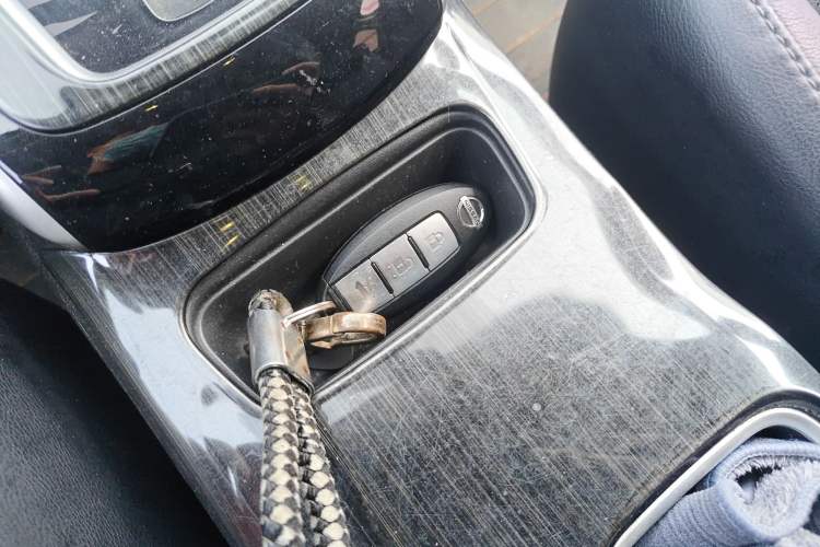 Used Nissan Sylphy 2018 1.6XV CVT Deluxe Edition Vehicle Key