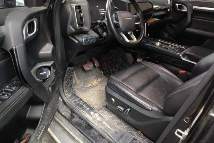 Used Haval DARGO 2021 1.5T DCT Two-Wheel Drive "Mǎquǎn" Edition Driver Seat