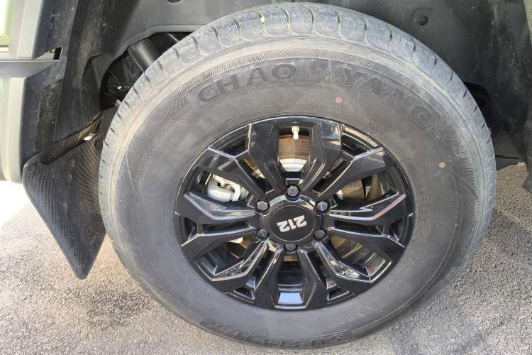 Used 212 T01 2024 2.0T Mechanic Right Rear Wheel Hub