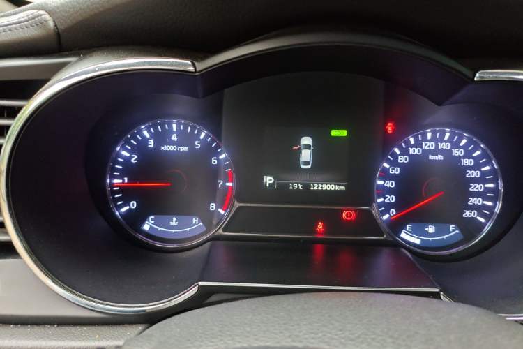 Used Kia K5 2015 2.0L Automatic LUX Instrument Cluster