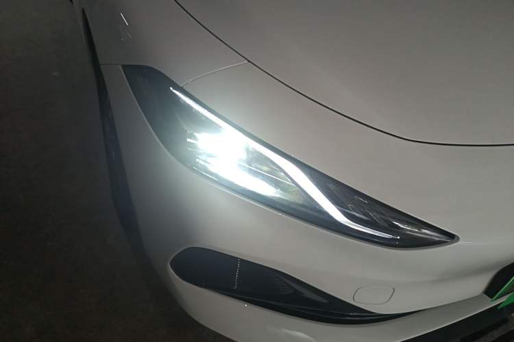 Used Roewe D7 2023 DMH 125km Excellence Edition
