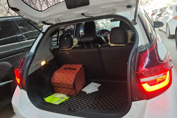 Used Toyota Vios FS 2021 1.5L CVT Fengchi Edition Trunk