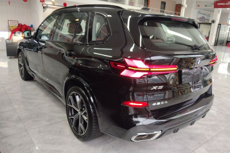 Used BMW X5 2023 xDrive 30Li Luxury M Sport Night Edition Package