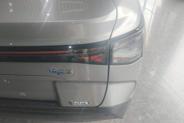 Used Toyota bZ3 2024 517 km Elite PRO Right Rear Taillight