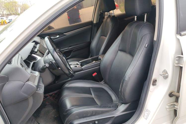 Used Honda Civic 2019 220TURBO CVT Power Edition China VI Emission Standard Left Front Seat