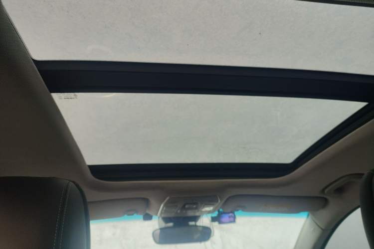 Used Geely Auto Emgrand GT New Energy 2018 1.5T PHEV Yaoxiang Edition Headliner