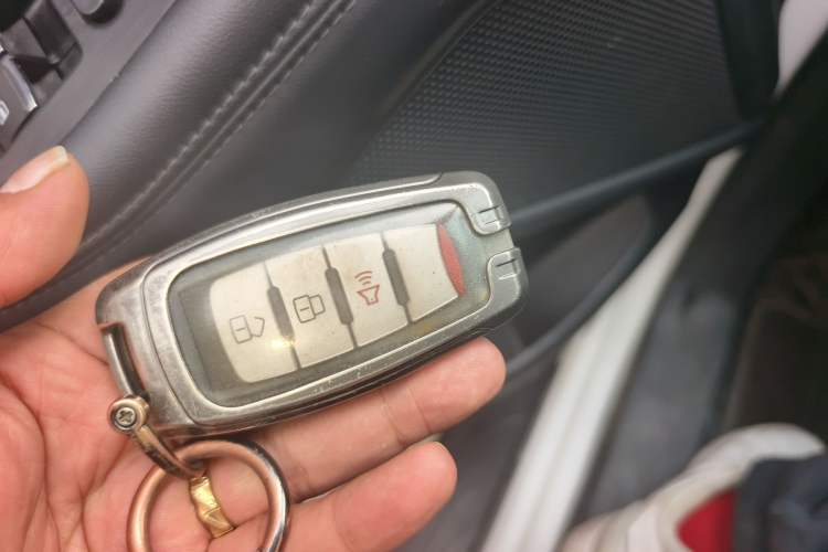 Used Great Wall Poer 2023 2.0T Commercial Version Automatic Diesel 4x4 Elite Long-Box GW4D20M