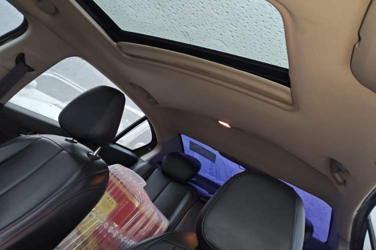 Used Peugeot 408 2015 1.2T Automatic Luxury Edition Headliner