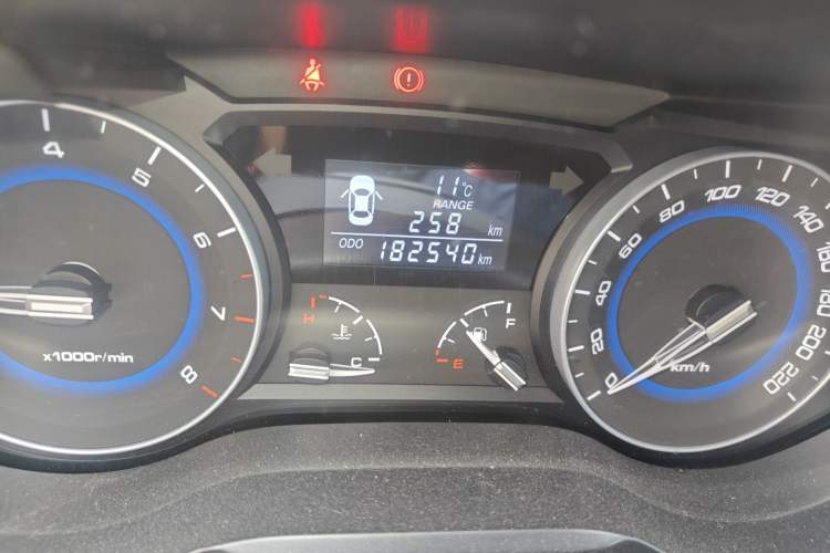 Used Changan Alsvin V7 2016 1.6L Manual LeShang Model China IV Standard