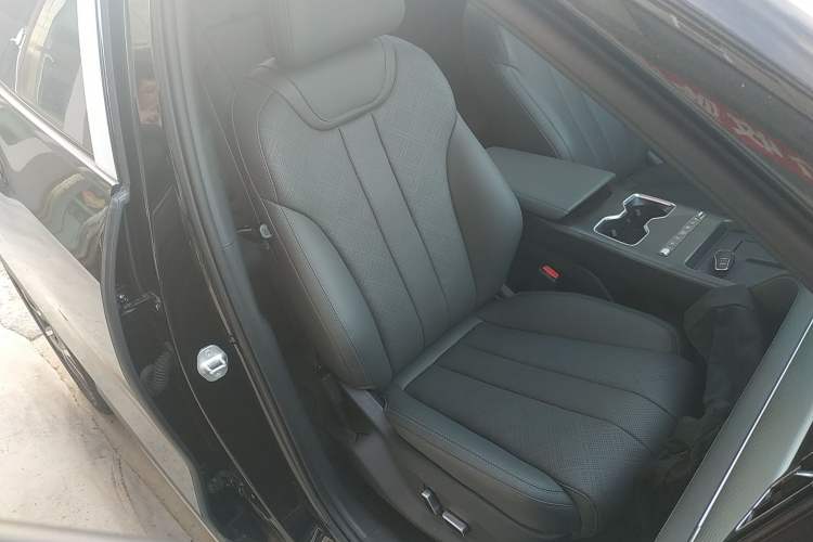 Used BYD Song L DM-i 2026 Model 200KM Superior Version Right Front Seat