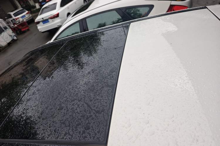 Used Mercedes-Benz B-Class 2017 B 200 Sport Edition Roof