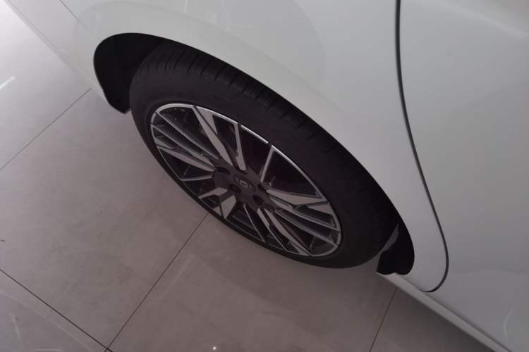 Used CHANGAN NEVO A05 2024 145 Max
