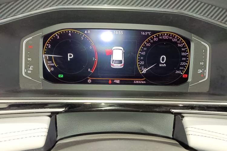 Used Volkswagen Tiguan L 2022 330TSI Automatic Two-Wheel Drive R-Line Enhanced Edition
