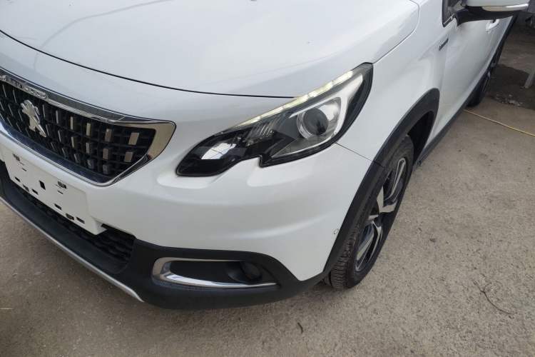 Used Peugeot 2008 2018 230THP Automatic Luxury Edition Left Front Headlight