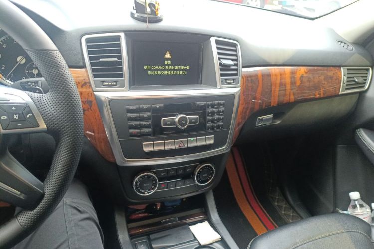 Used Mercedes-Benz M-Class 2014 ML 400 4MATIC Dynamic Model