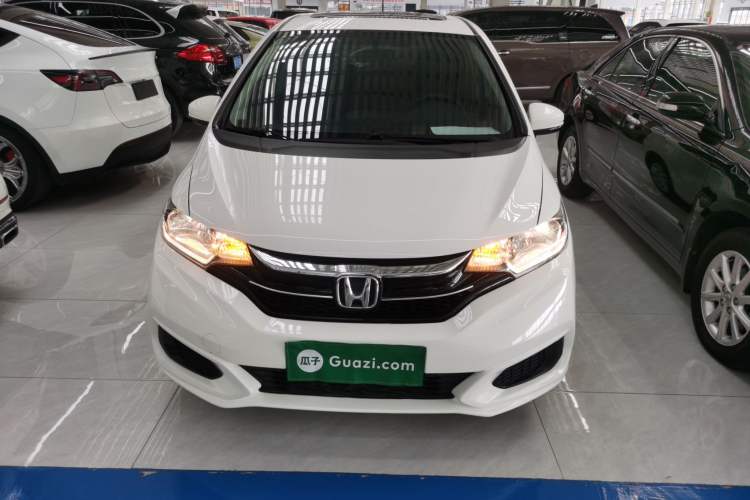 Used Honda Fit 2018 1.5L CVT Comfort Sunroof Version
