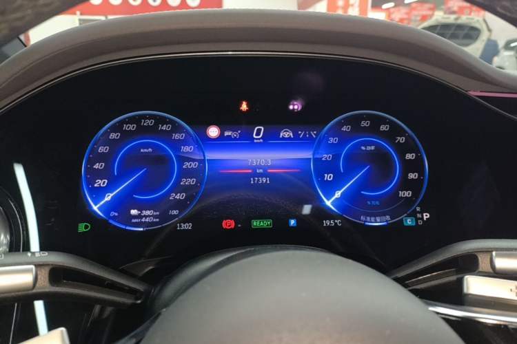 Used Mercedes-Benz EQS 2022 Updated Version 450+ Luxury Edition Instrument Cluster