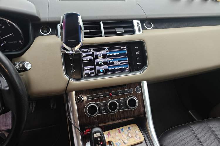 Used Land Rover Range Rover Sport 2013 3.0 V6 U.S. Specification