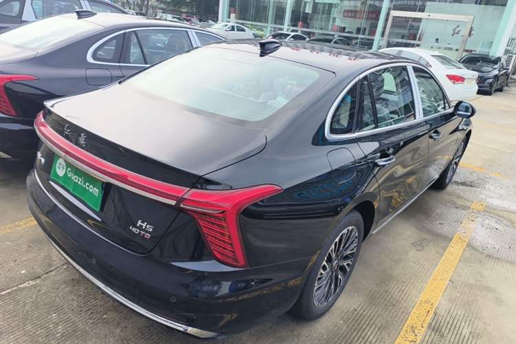 Used Hongqi H5 2025 2.0T Automatic Flag Edition – 500 000 Units Commemorative Version