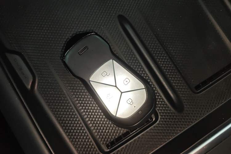 Used XPeng G6 2023 755 Ultra-Long Range Pro