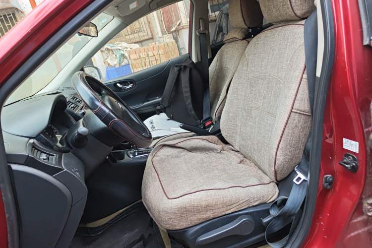 Used Nissan Tiida 2011 1.6L CVT Comfort Model