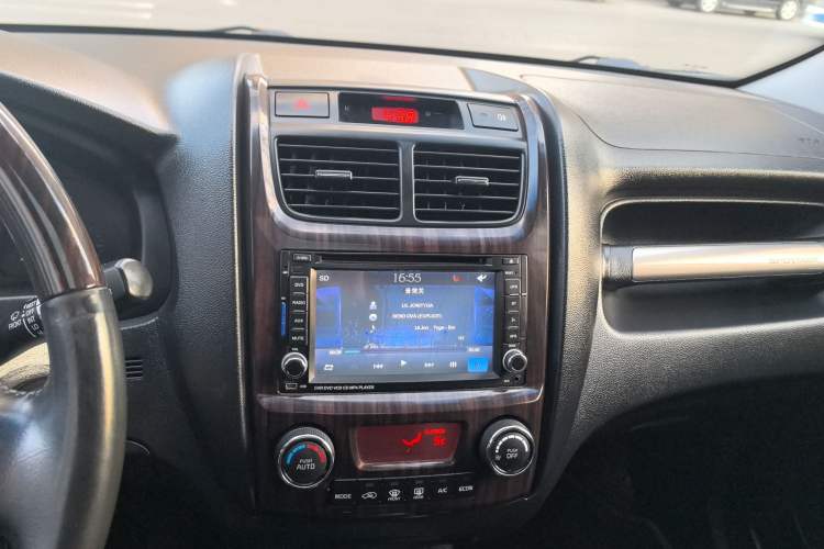 Used Kia Sportage 2013 2.0L Automatic Two-Wheel Drive GLS Trim
