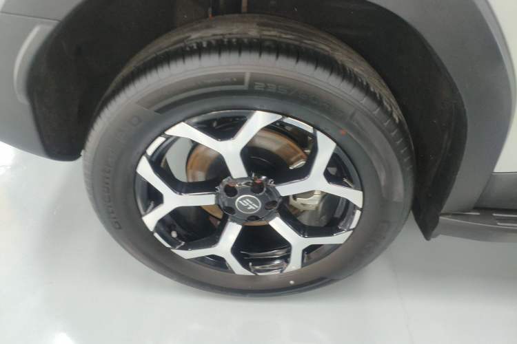 Used JETOUR Shanhai T1 2025 150 km Heading South Exterior 2