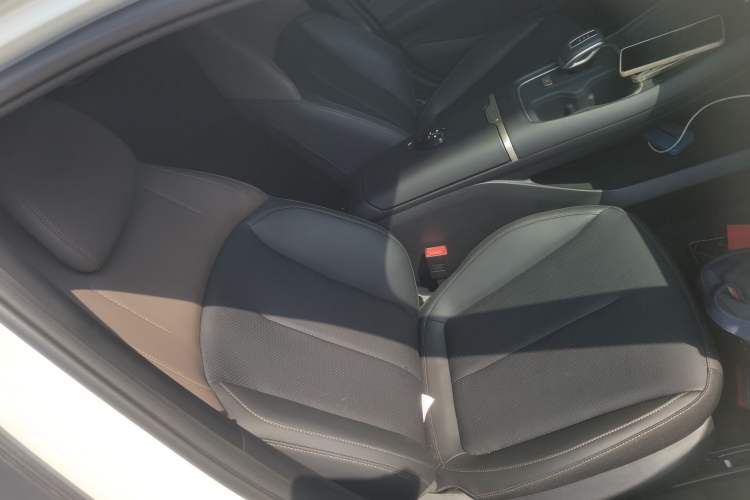 Used CHANGAN Eado 2026 Model, Fourth Generation, 1.5T 500Bar Dynamic Enjoyment Edition Right Front Seat